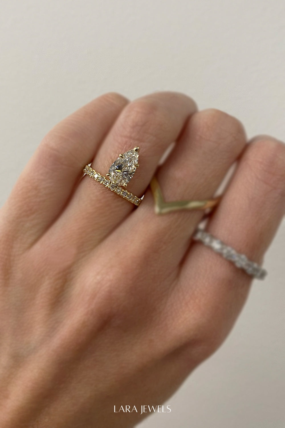 Pear Diamond Harley Ring 18K Gold - Side view