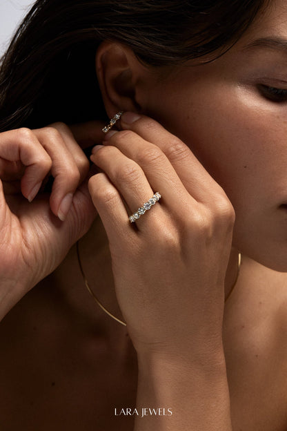 Round Diamond Half Band 18K Yellow Gold - Side view
