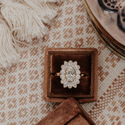 The Maravilla Oval Ring