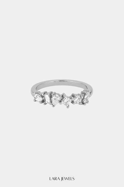 Scattered Diamond Ring 18K White Gold - Front view