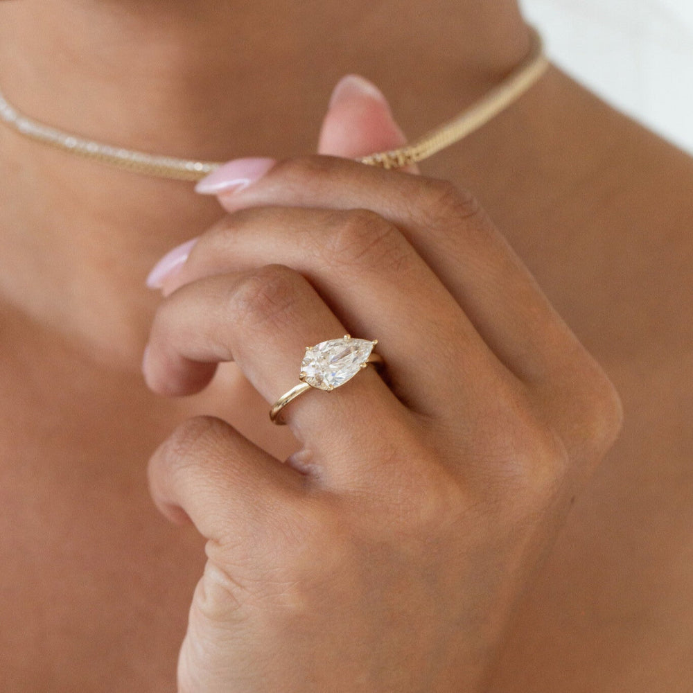 The Bennett Pear Solitaire