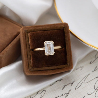 The Zadie Emerald Cut Solitaire