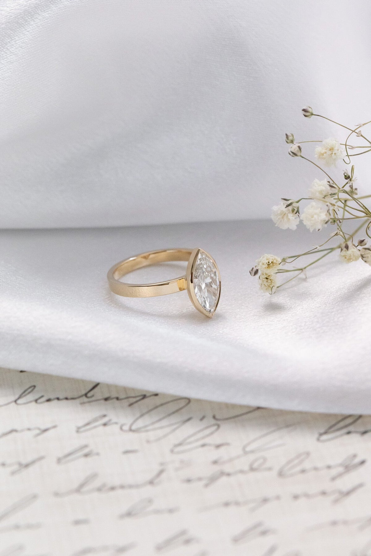 The Elena Marquise Solitaire
