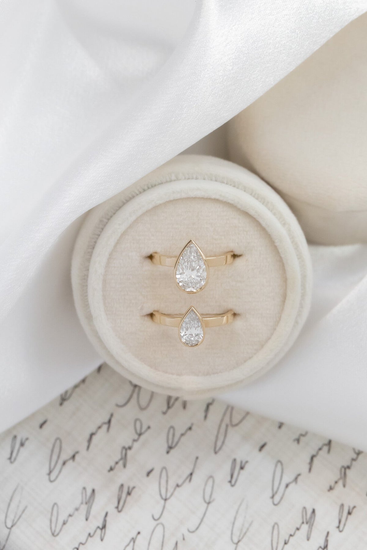 The Elena Pear Solitaire