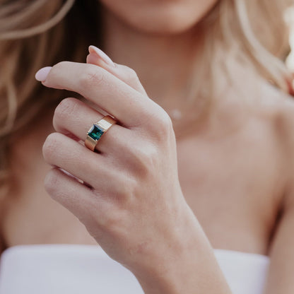 The Maya Asscher Teal Sapphire Solitaire