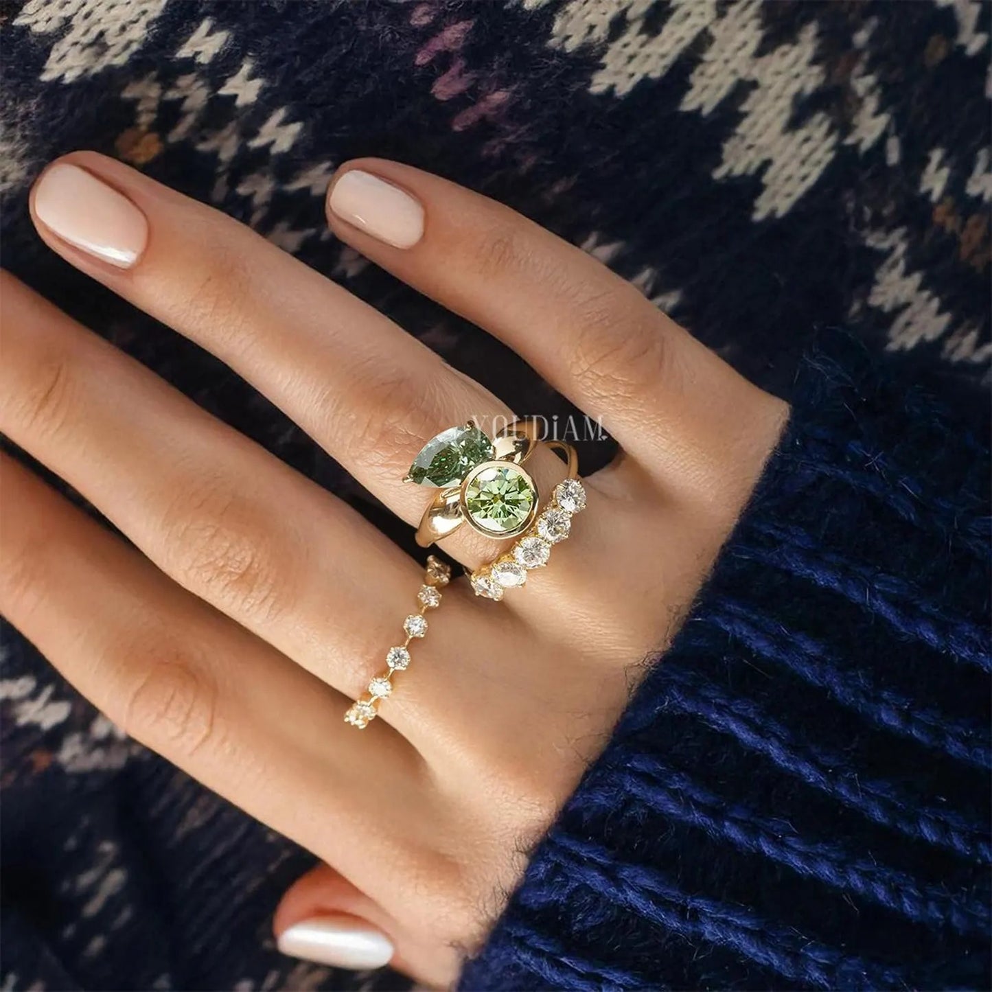 Toi Et Moi Ring Green Pear & Round Lab Diamond Engagement Ring