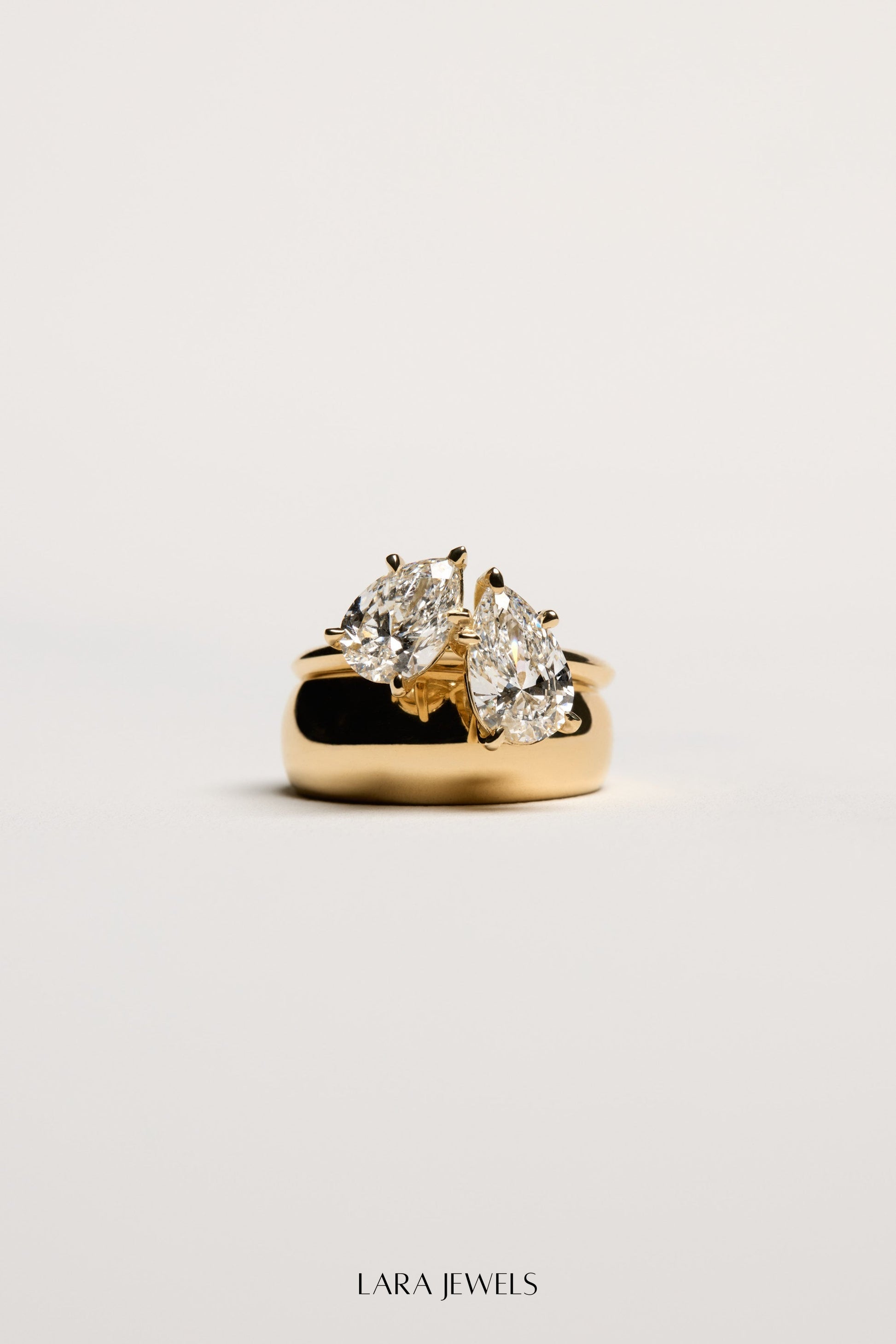 Toi Et Moi Ring 18K Gold - Detail view