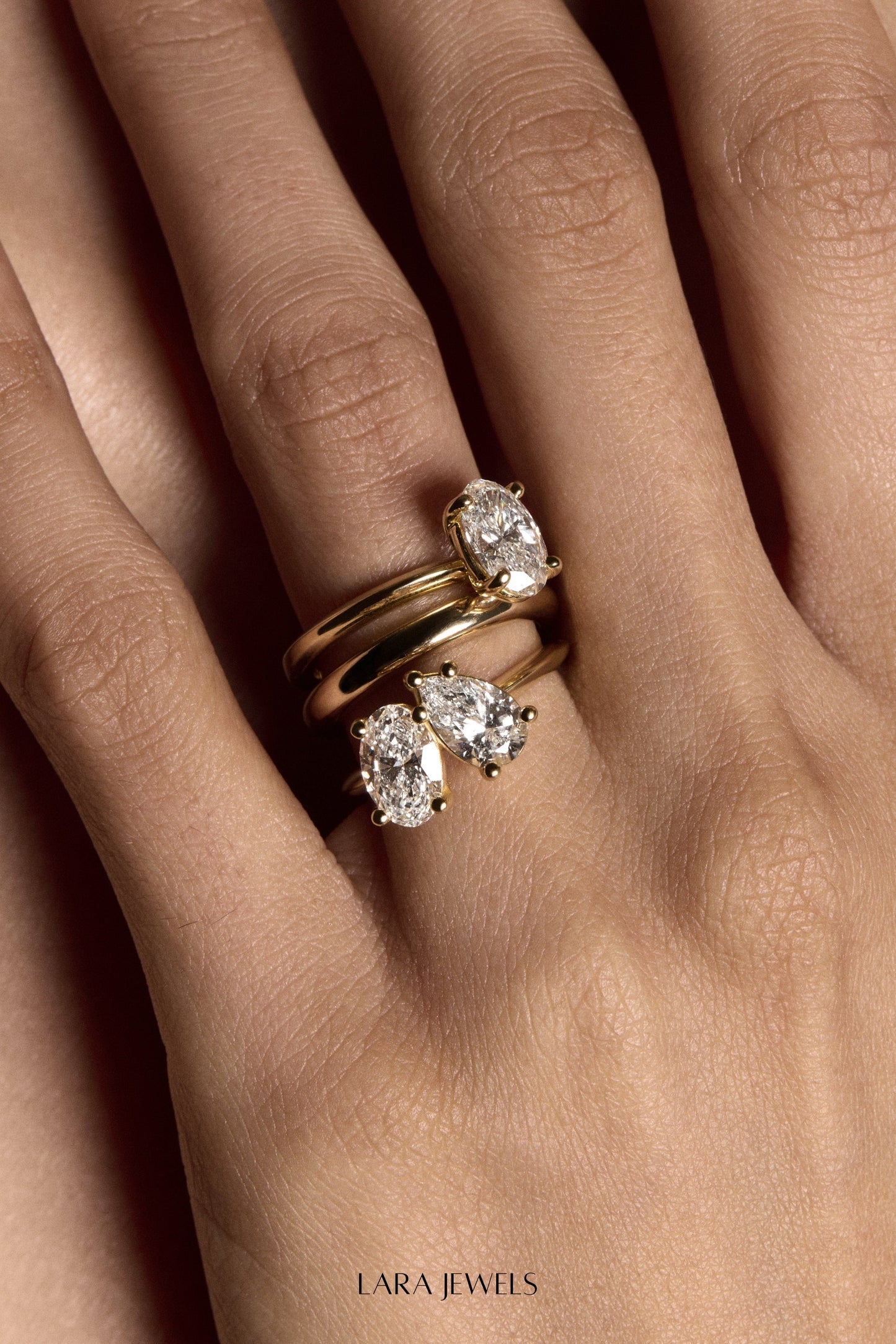 Toi Et Moi Ring 18K Gold - On model