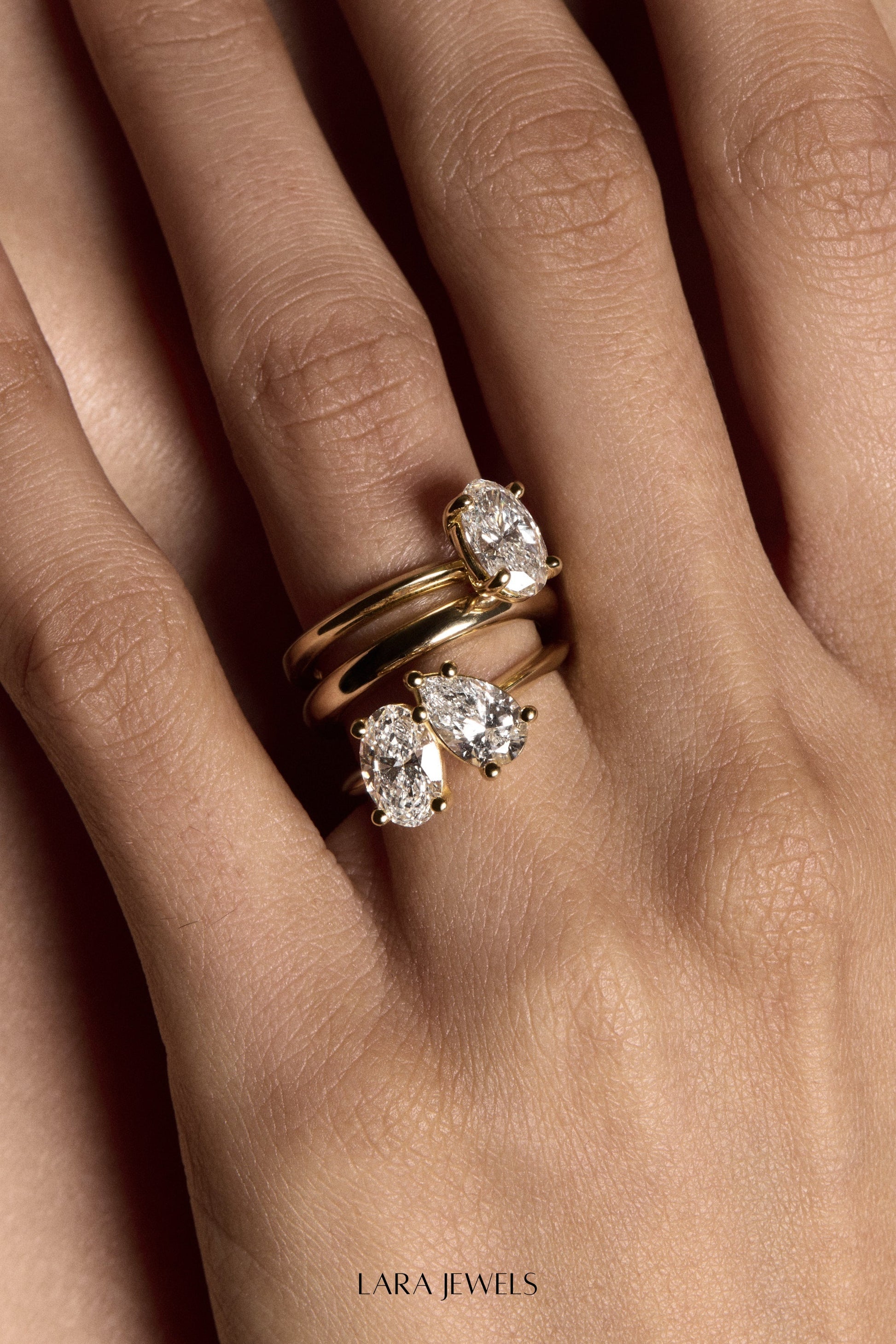 Toi Et Moi Ring 18K Gold - On model