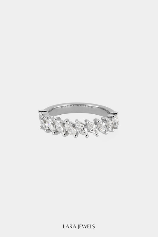 Violet Diamond Ring 18K White Gold - Front view