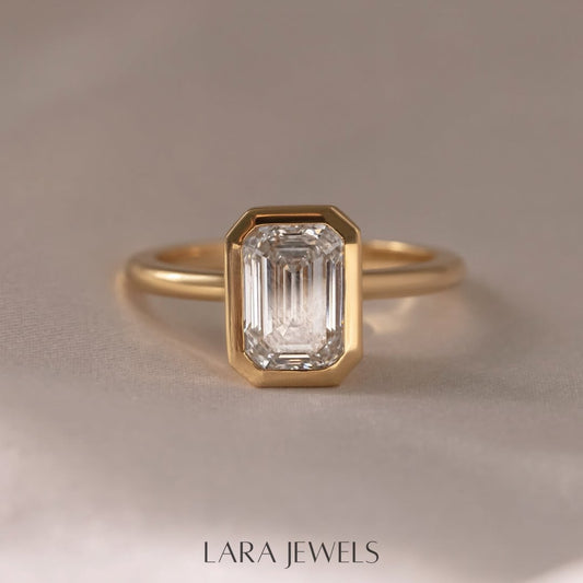 1.0-3.0 CT Emerald  Lab Grown Diamond Bezel Style Engagement Ring