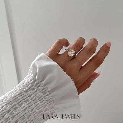 1.0-3.0 CT Emerald  Lab Grown Diamond Bezel Style Engagement Ring