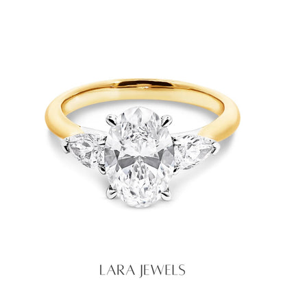 1.0-3.0 CT Oval Lab Grown  Diamond Three Stone Engagement Ring
