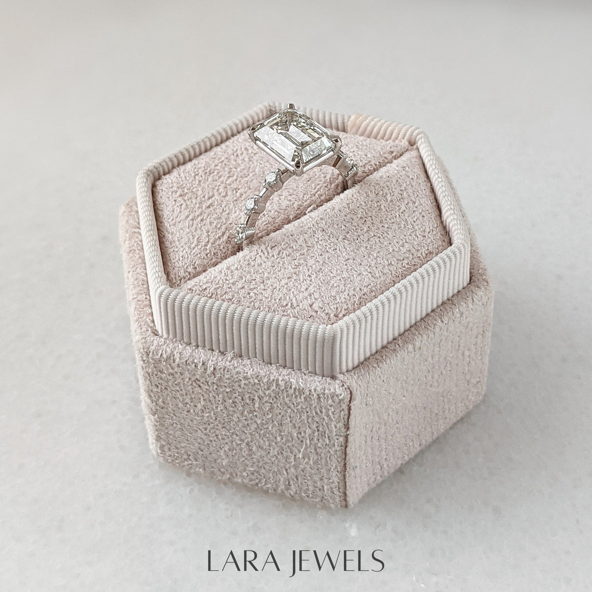1.50-3.20 CT Emerald Lab Grown Diamond Dainty Engagement Ring