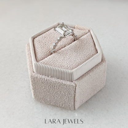 1.50-3.20 CT Emerald Lab Grown Diamond Dainty Engagement Ring