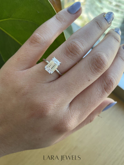 1.50-3.50 CT Emerald Lab Grown Diamond Solitaire Engagement Ring