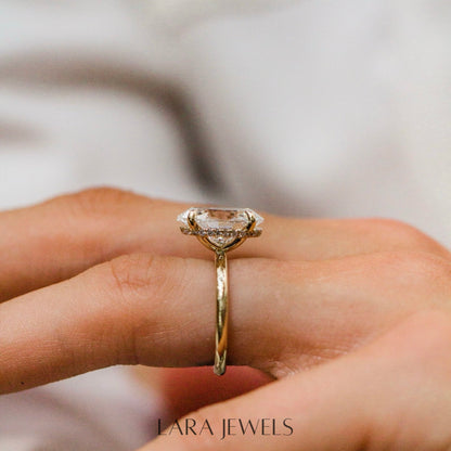 2.0-4.0 CT Oval Shaped Lab Grown Diamond Hidden Halo Engagement Ring
